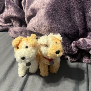 American Girl Emily's Yank & Mollys Bennett Dogs. Retired.